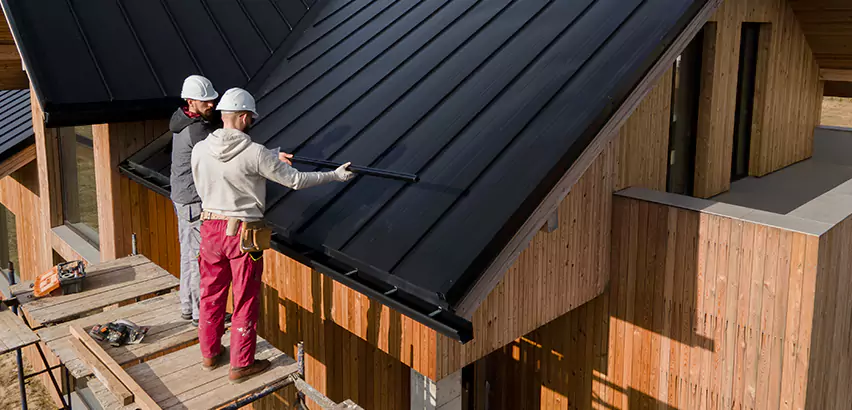 Metal Roof Maintenance in Mount Vernon