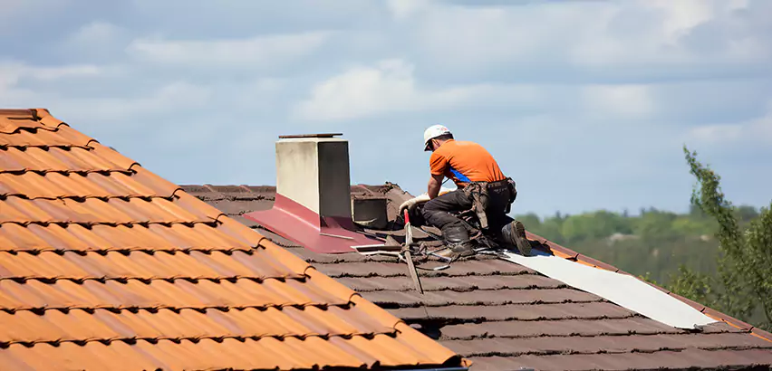 Cedar Roof Maintenance in Mount Vernon